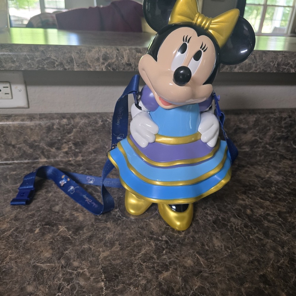 Walt Disney World 50th Anniversary Celebration Minnie Mouse Cup With 45" Lanyard